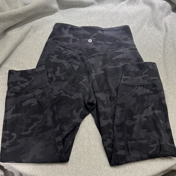 Lululemon Align Jogger Crop *23" - Picture 2 of 4